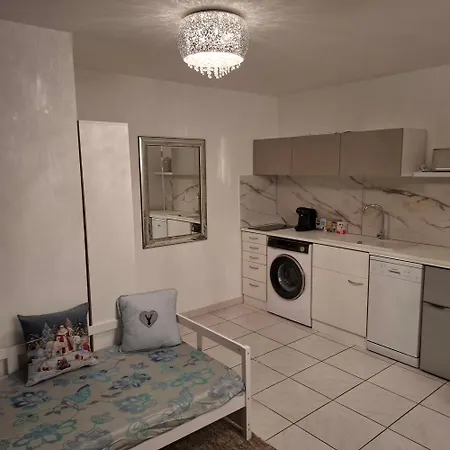 Apartroom Muenchen-ost Berg-am-laim * Munique